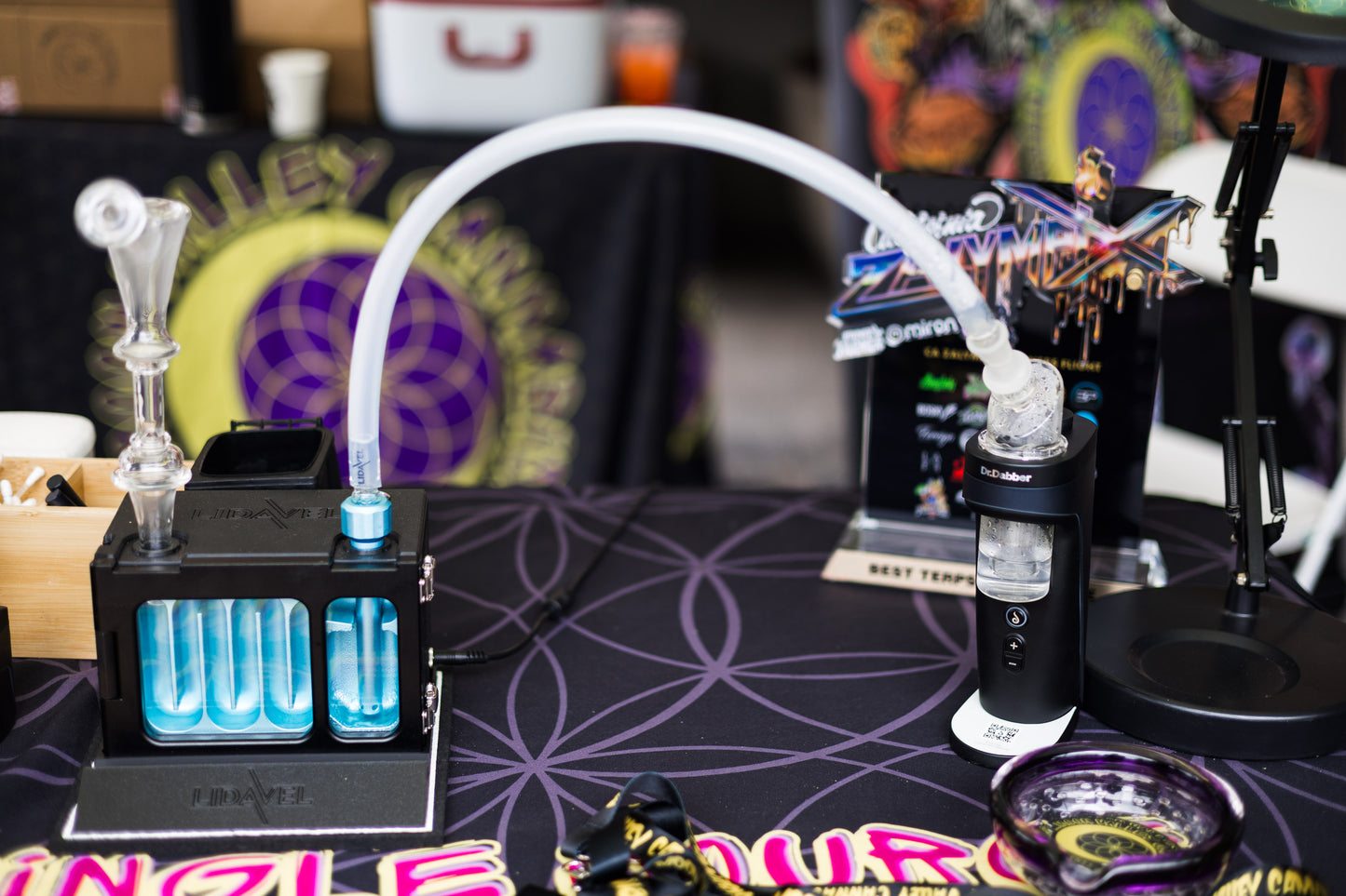 THE BOX WITH ERY GLASS EXTRA TALL KICKBACK & DR DABBER SWITCH 2