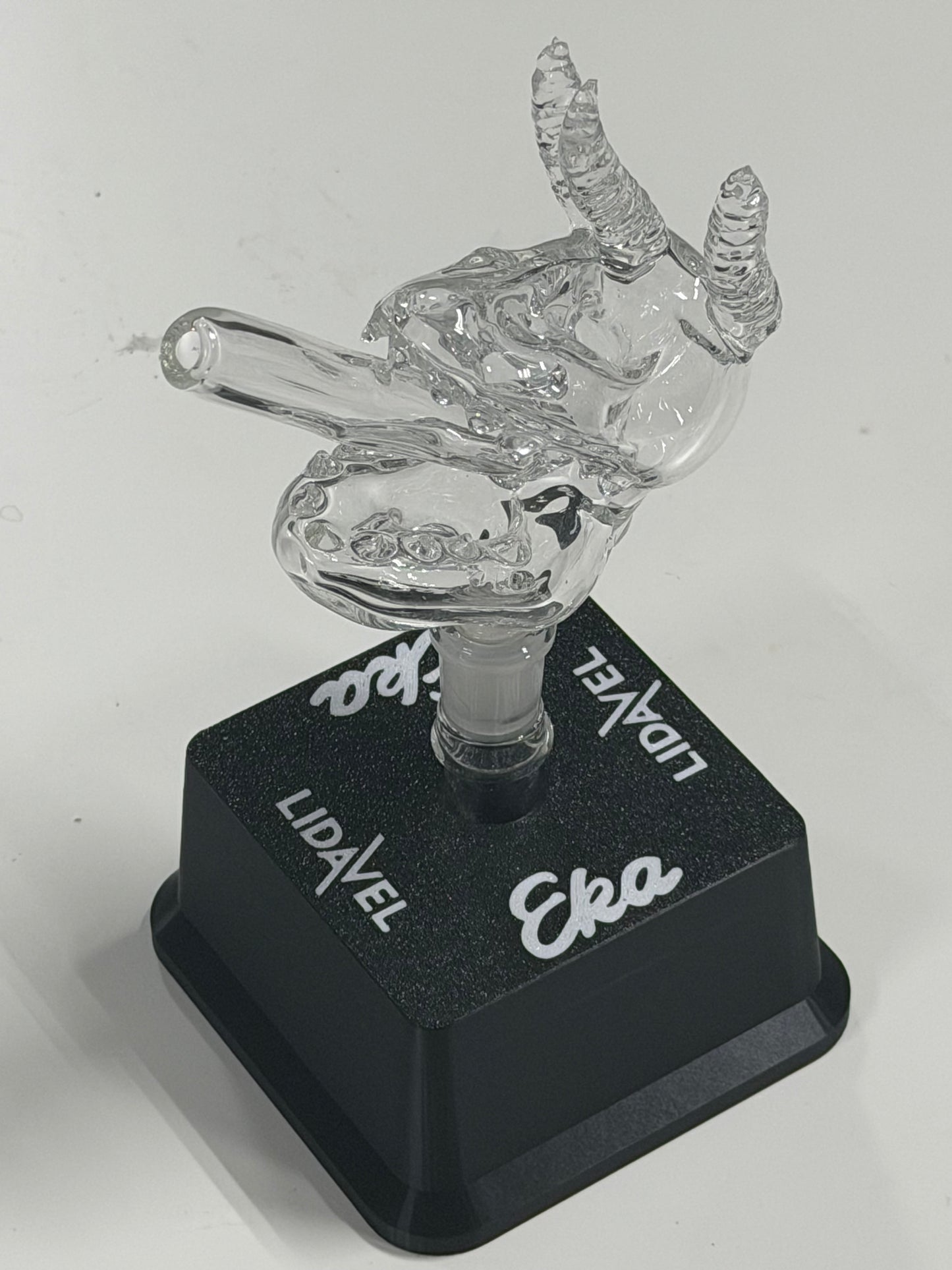 EKA GLASS DRY NECKS